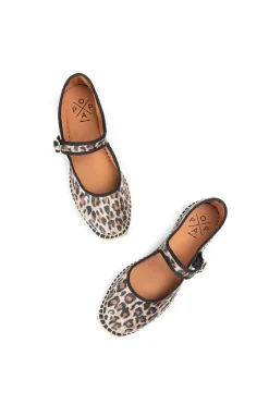 bailarina mujer Popa lira leopardo negro