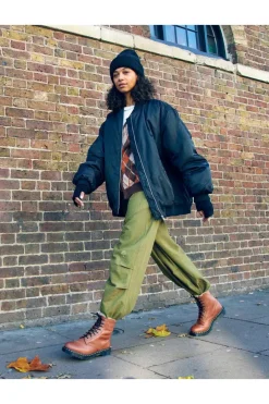 Bota DrMartens 1460 Serena Saddle Tan 27782225 Farrier