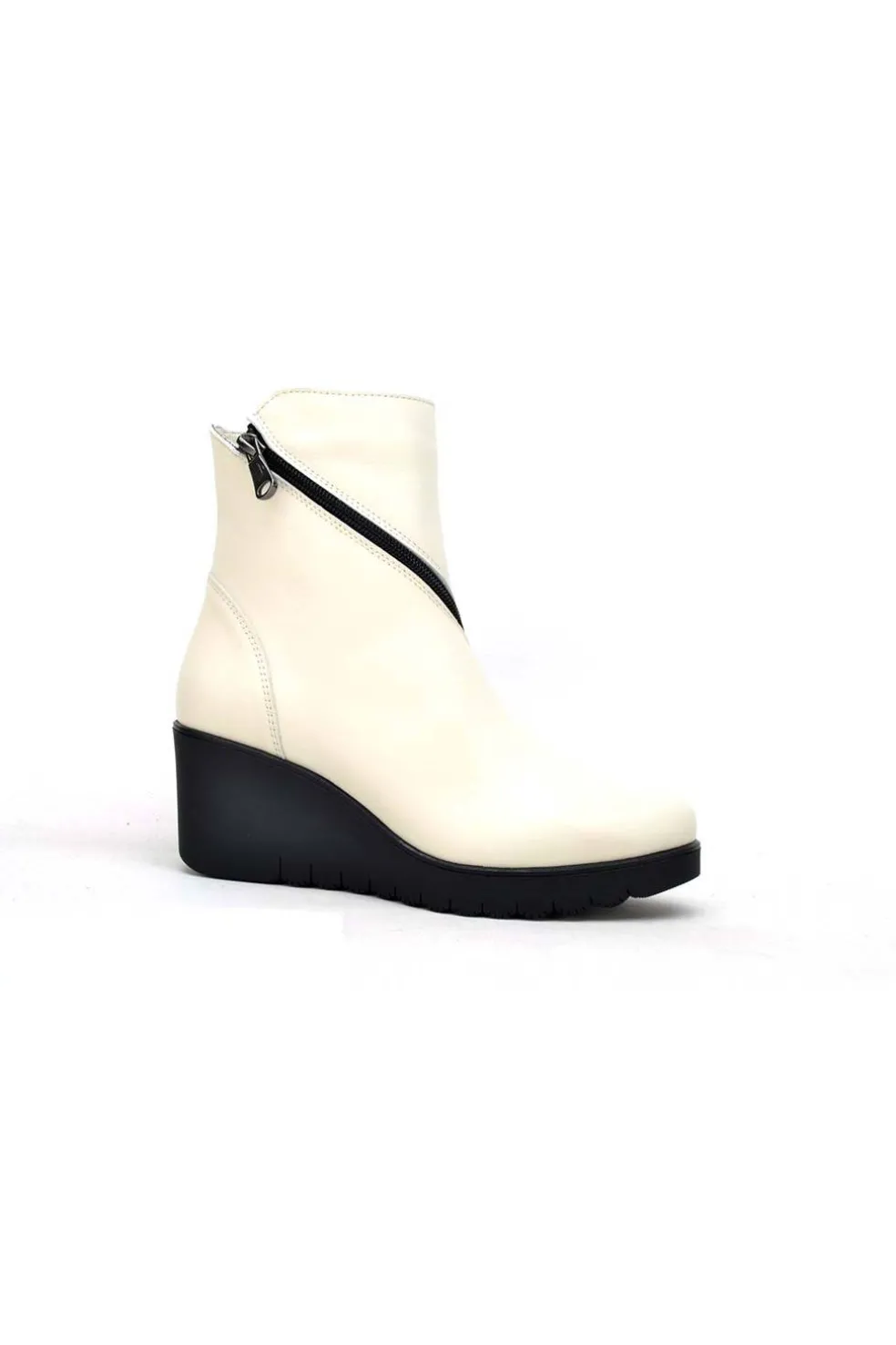 botín Paula Urban 15 1205 savana off