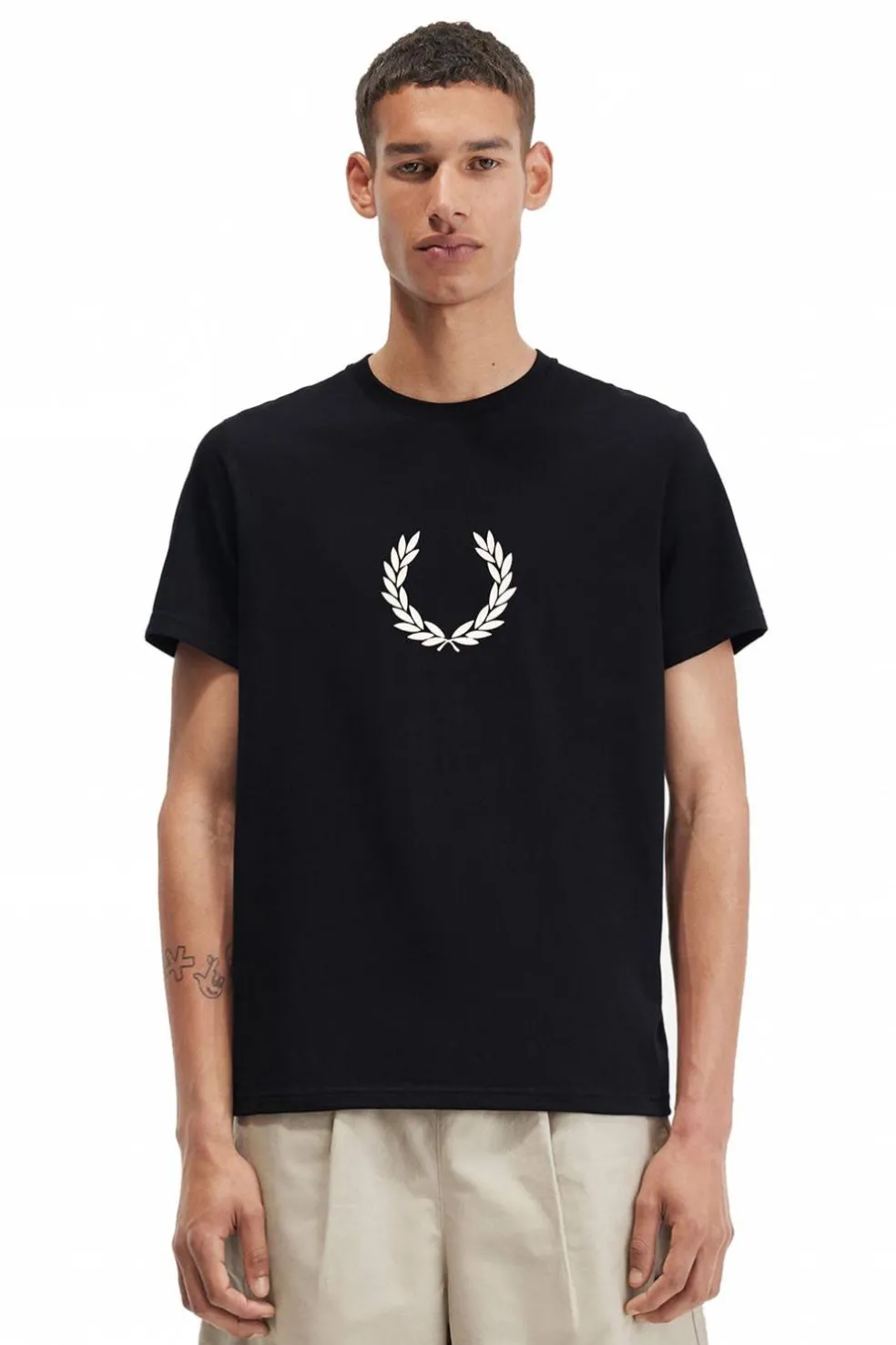 camiseta hombre Fred Perry m7708 102