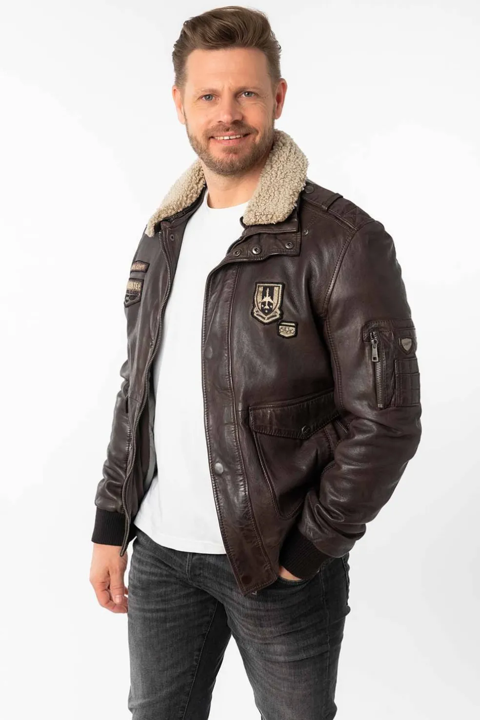 cazadora hombre Gipsy Cruise dark brown 1201 0857