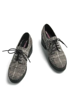 Mustang Oxford Mila Poule 57408