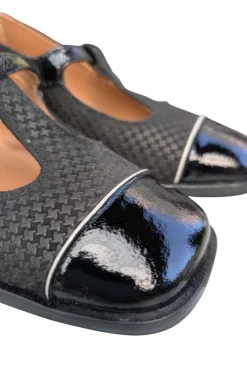 Zapato Mujer Nemonic 2392 Charol Negro Liberty